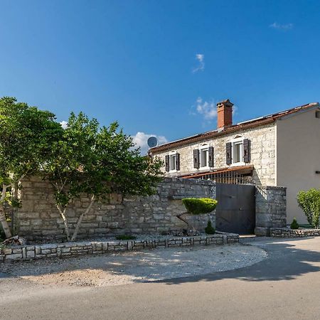 Holiday Home Ana Kanfanar Exterior photo