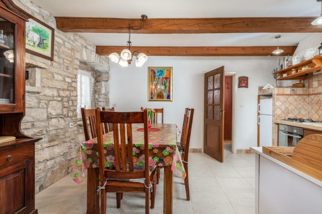 Holiday Home Ana Kanfanar Exterior photo