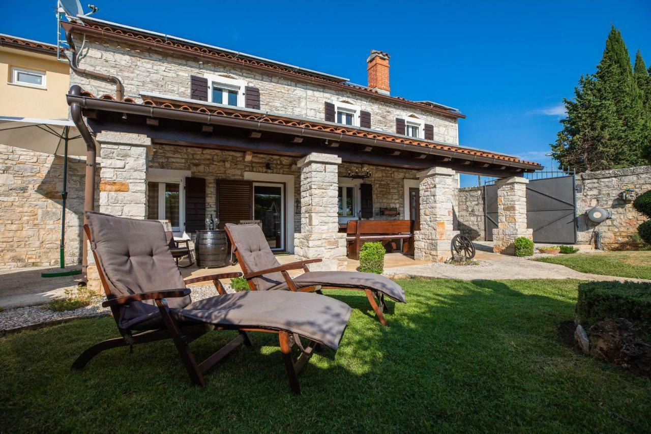 Holiday Home Ana Kanfanar Exterior photo